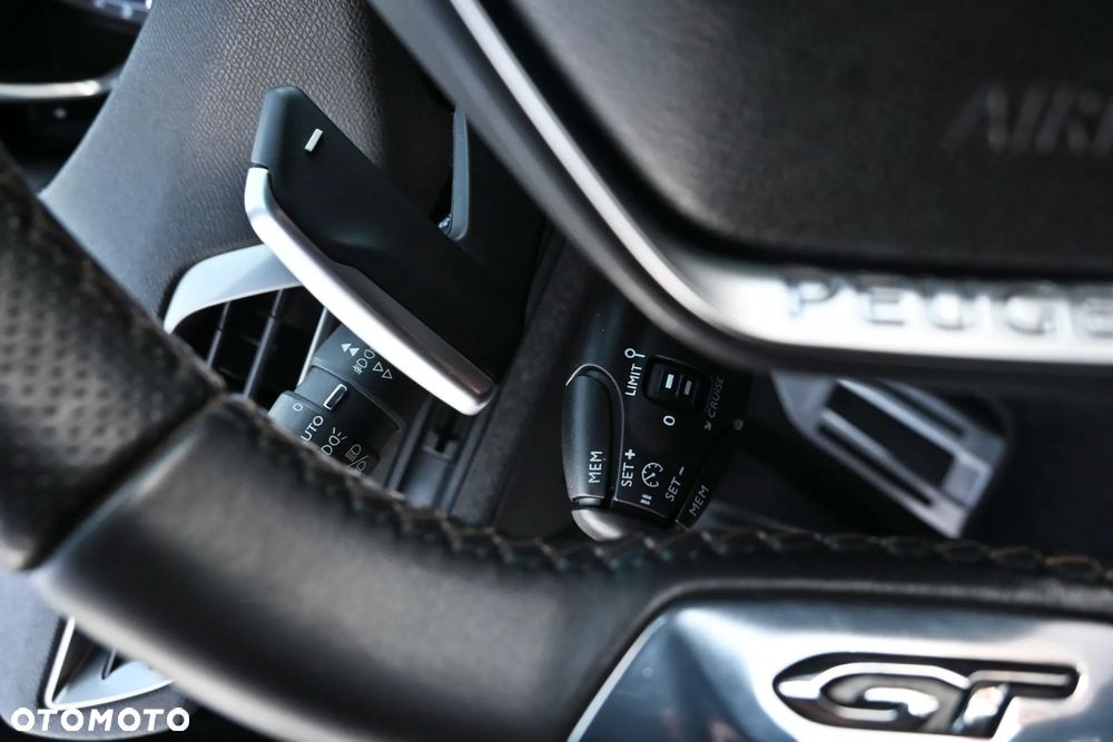 Peugeot 3008 BlueHDi 180 Stop & Start EAT6 GT - 35