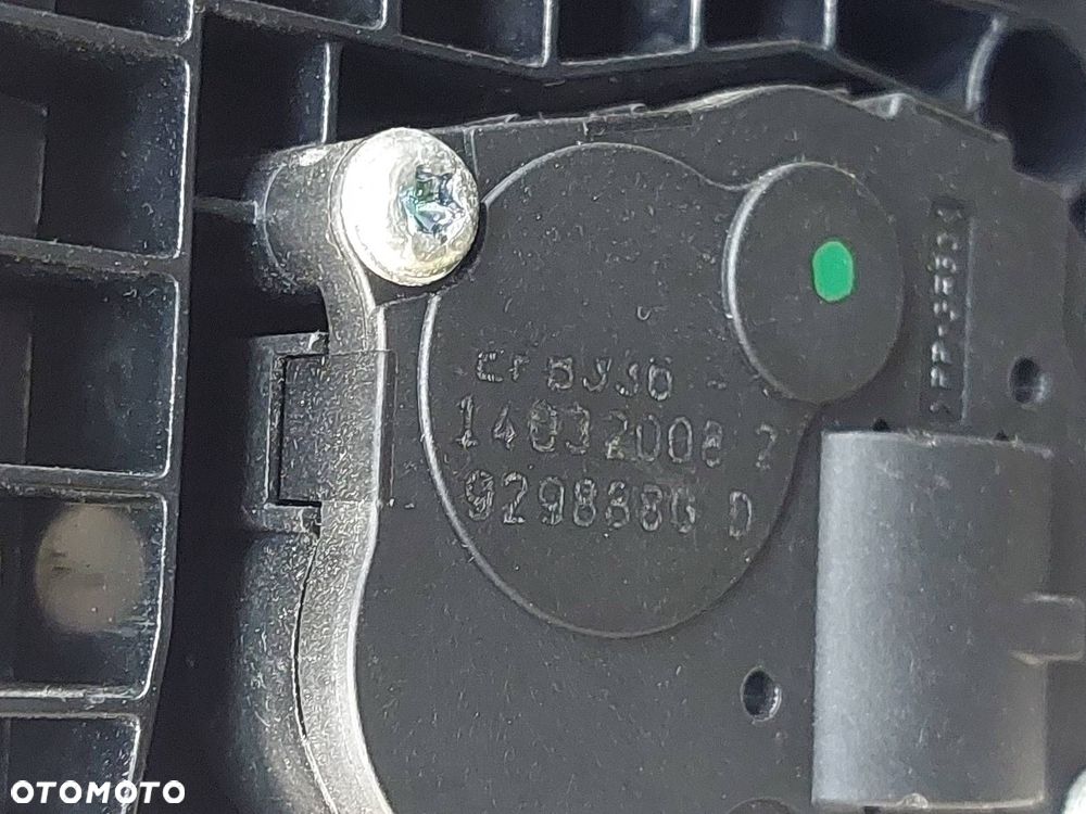 OBUDOWA NAGRZEWNICY BMW E91 318i 983360Z 929888G 6933663 9181171 - 7