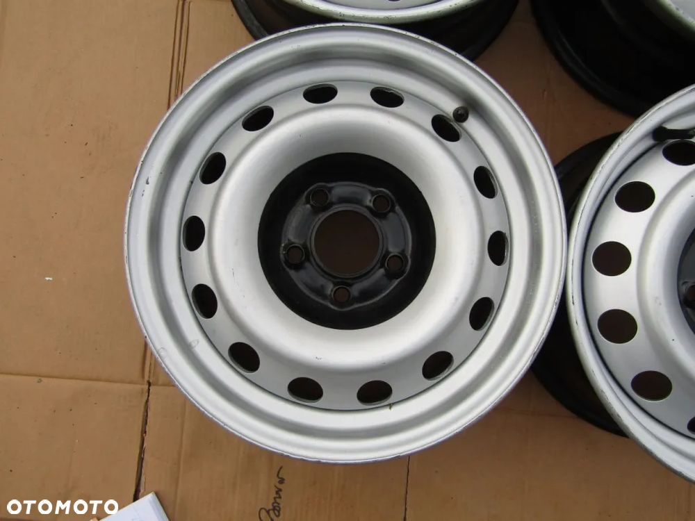 4 Felgi 15 Citroen Jumpy II Fiat Scudo II Peugeot Expert II 6,5j 5x108 ET38 - 8