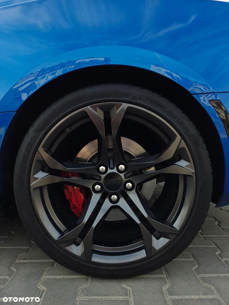 Chevrolet Camaro 6.2 V8 - 8