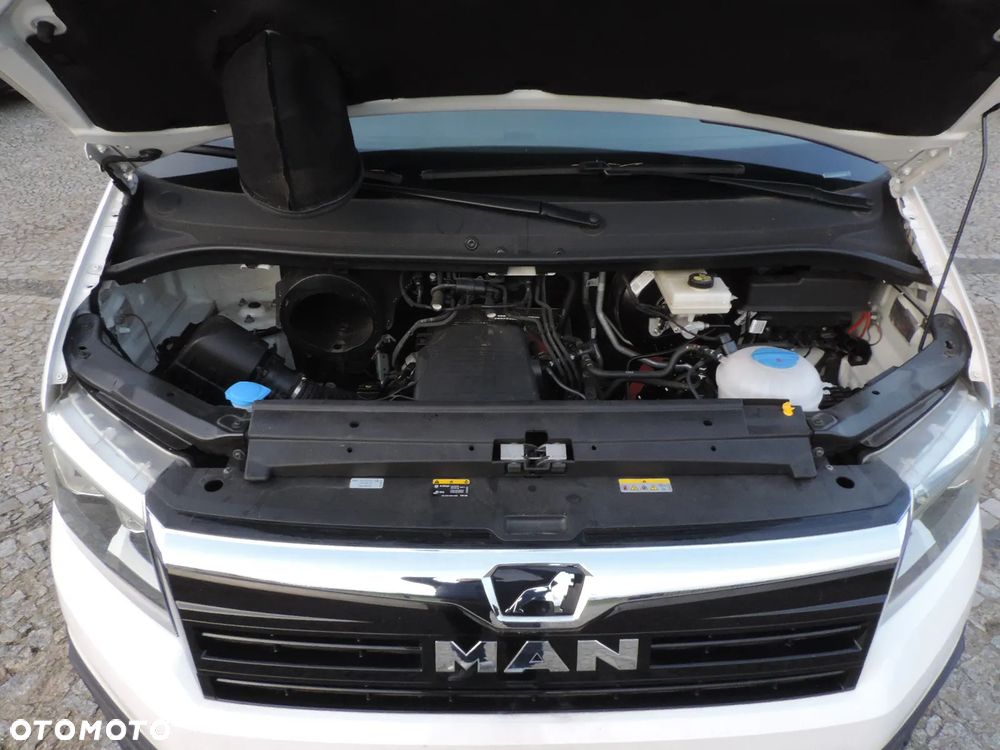 Volkswagen Crafter - 27