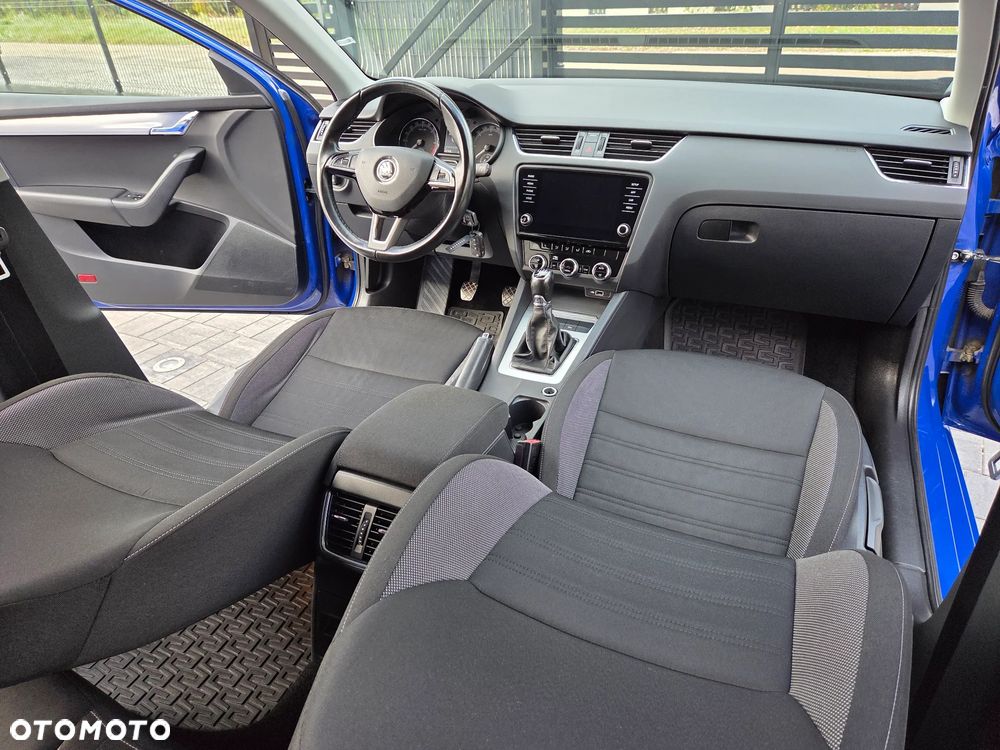 Skoda Octavia 1.6 TDI SCR Clever - 36