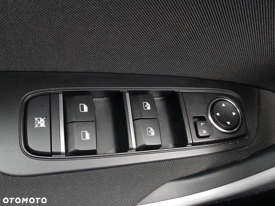 Kia XCeed - 16