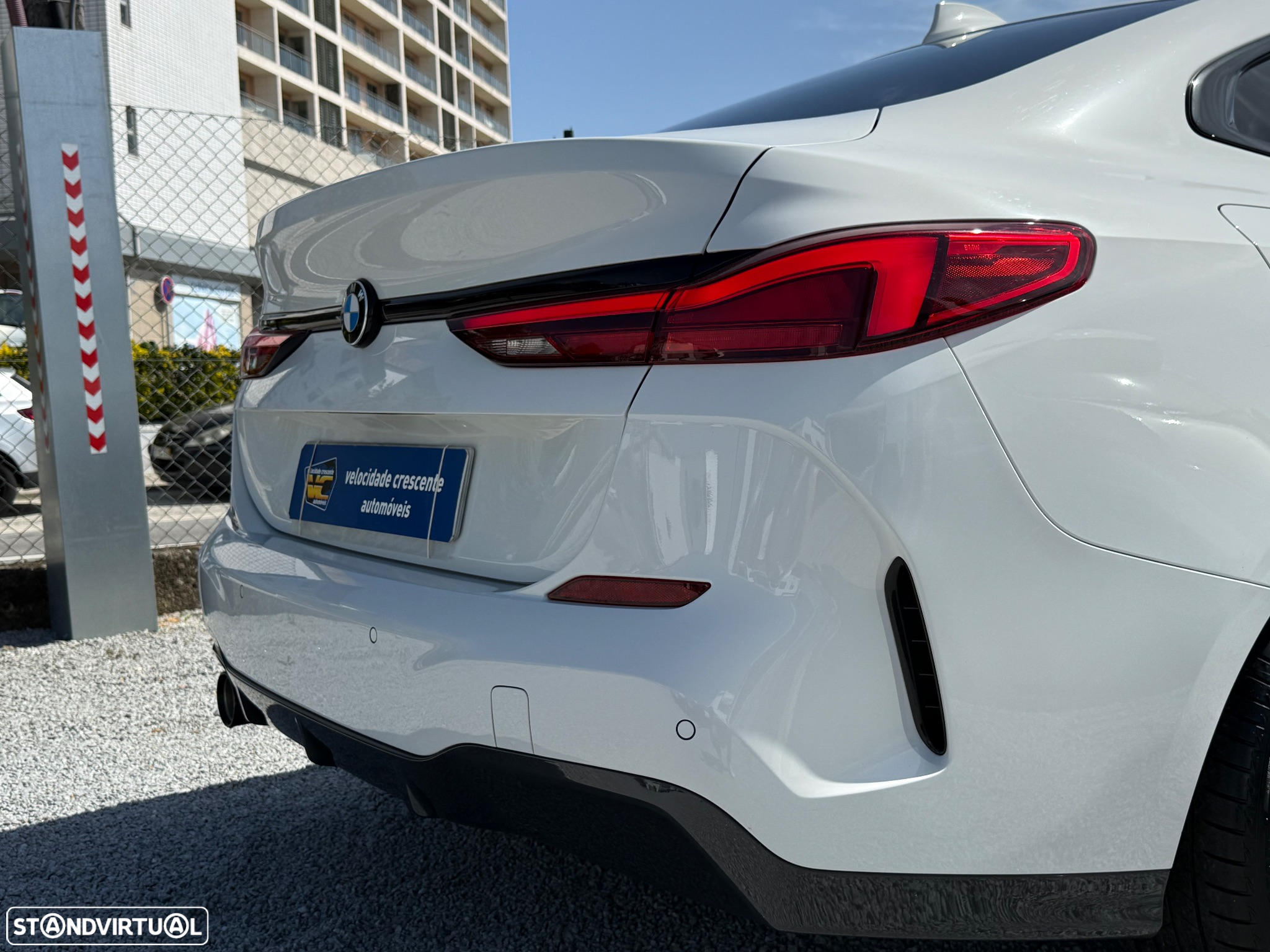 BMW 218 Gran Coupé i Pack Desportivo M - 14