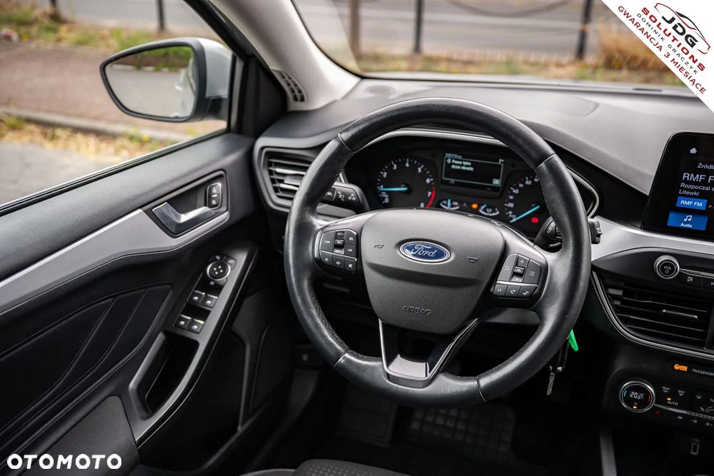 Ford Focus 1.0 EcoBoost Trend - 16