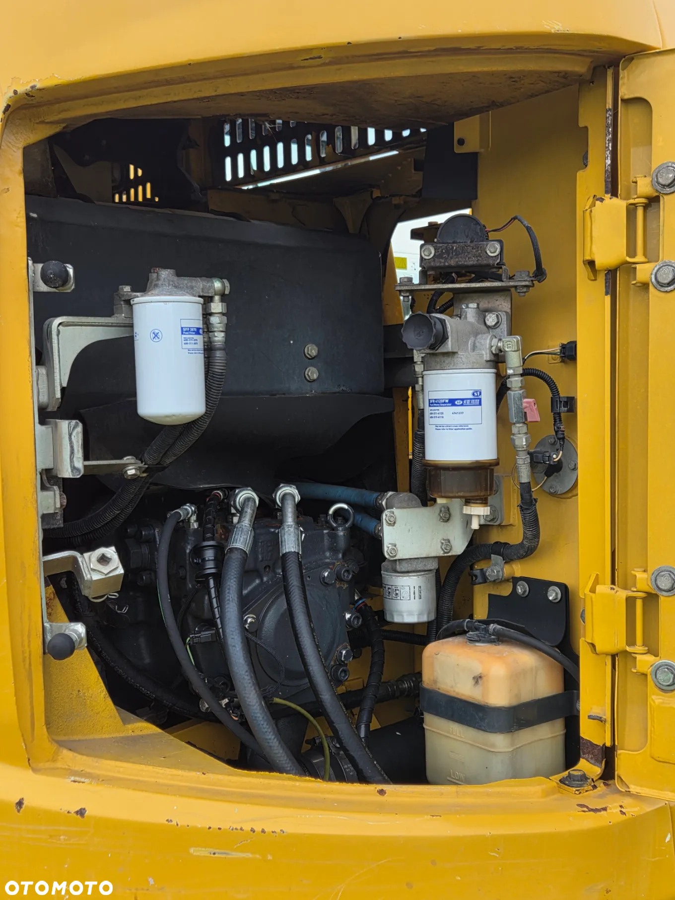 Komatsu PC138US - 13