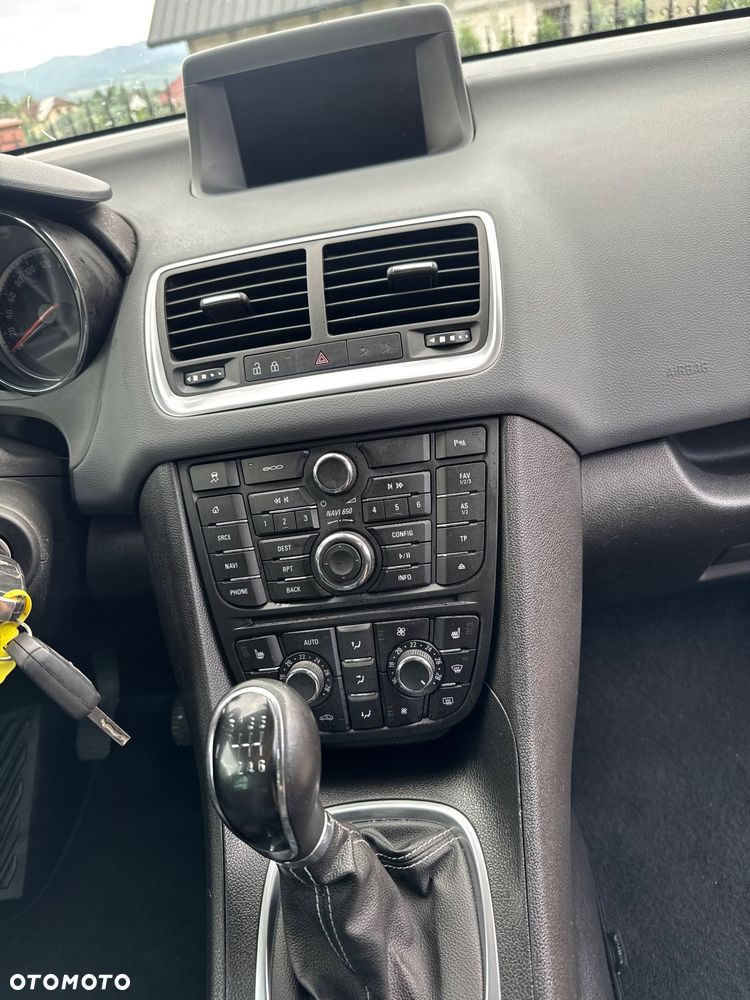 Opel Meriva - 23