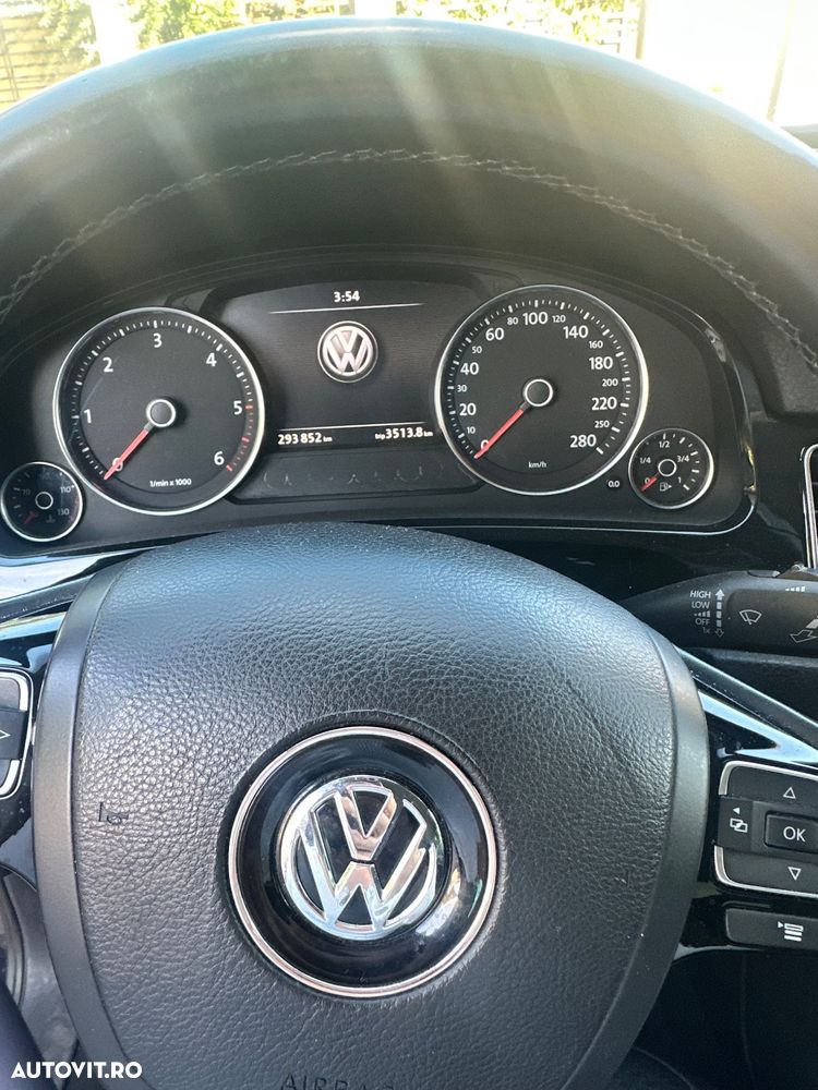 Volkswagen Touareg 3.0 V6 TDI BMT - 10