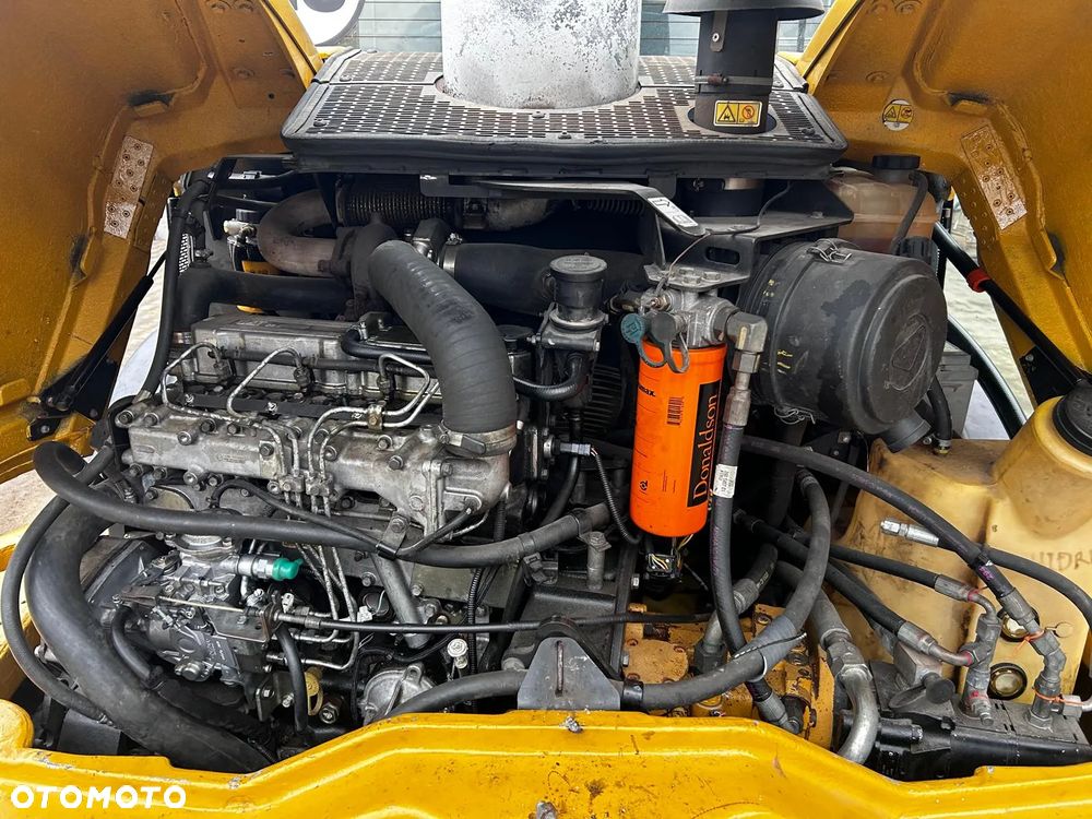 Caterpillar 906 - 19