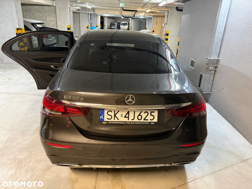 Mercedes-Benz Klasa E 220 d AMG/Avantgarde - 14