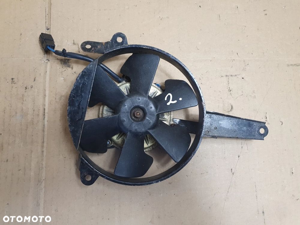 } YAMAHA YZF-R6 RJ03 1999-2002 Wentylator silniczek wentylatora chłodnicy SSW96154E - 1