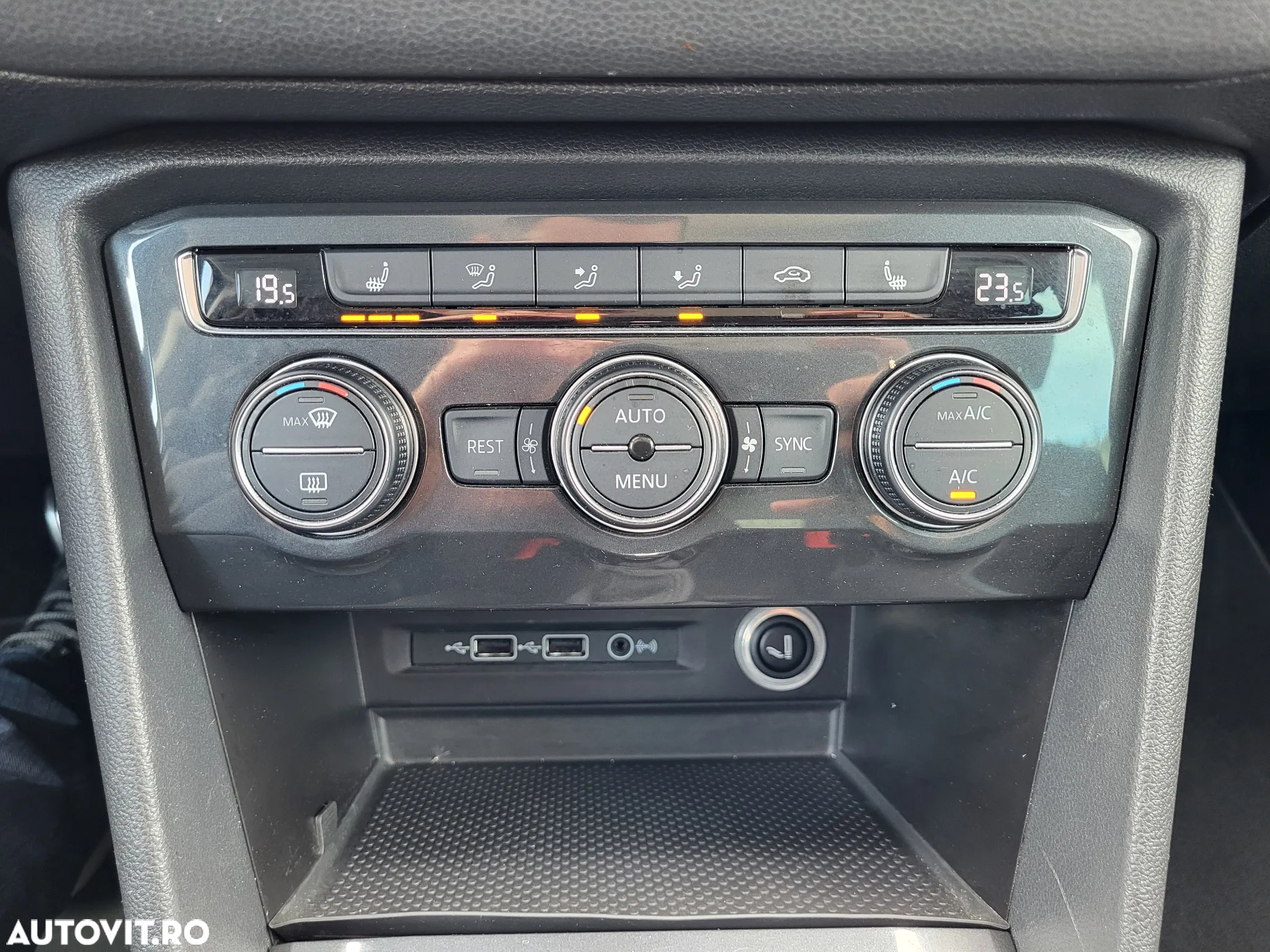 Volkswagen Tiguan 2.0 TDI DPF DSG 4Mot Highline - 26