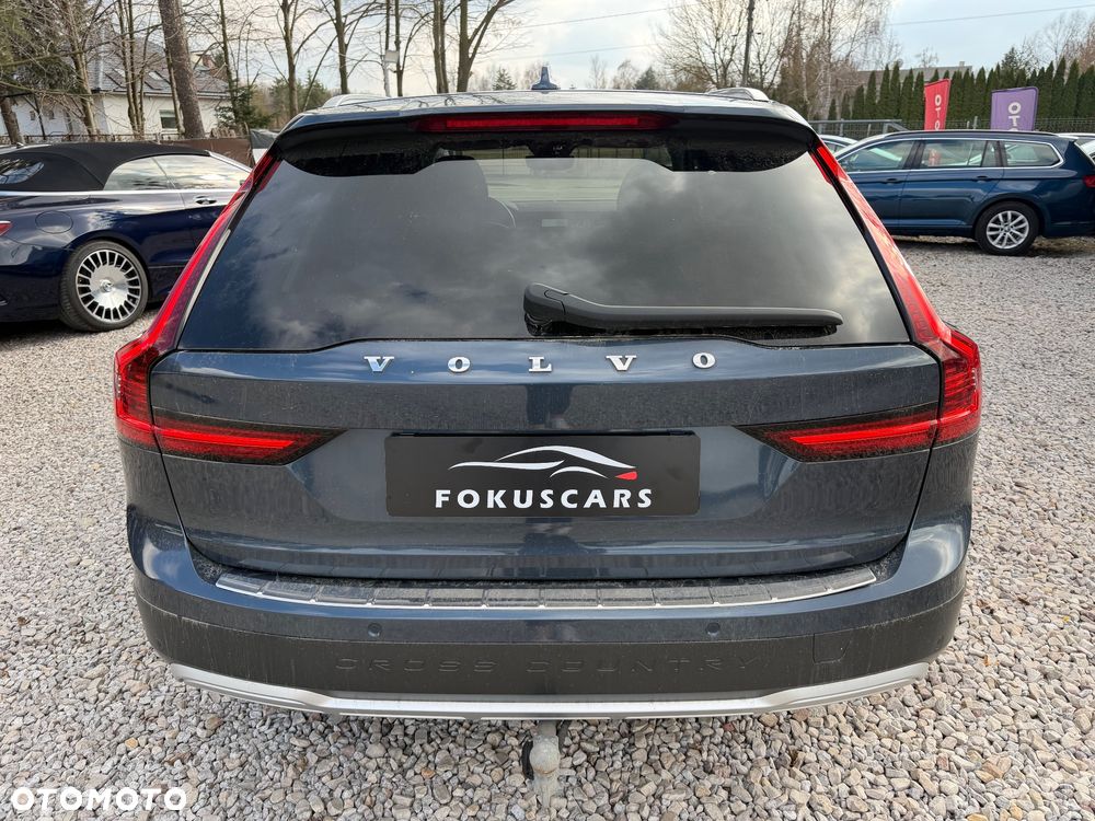 Volvo V90 Cross Country D5 AWD Pro - 10