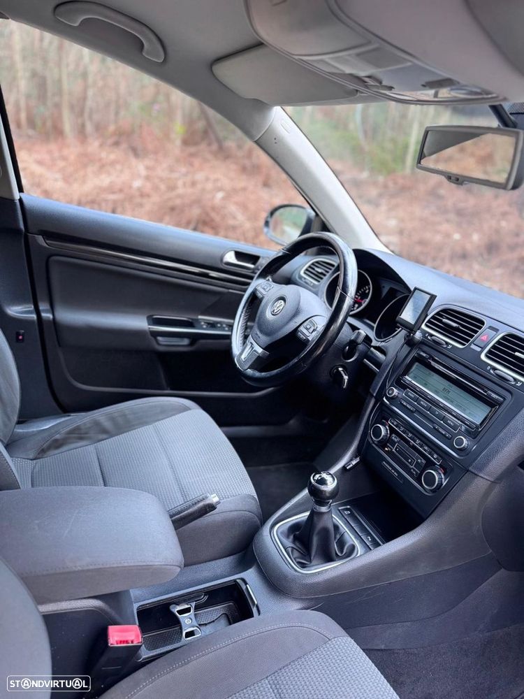 VW Golf 1.6 TDi Confortline - 21