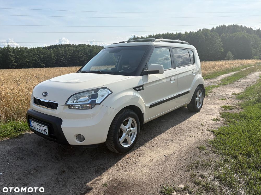 Kia Soul 1.6 CRDI L - 1