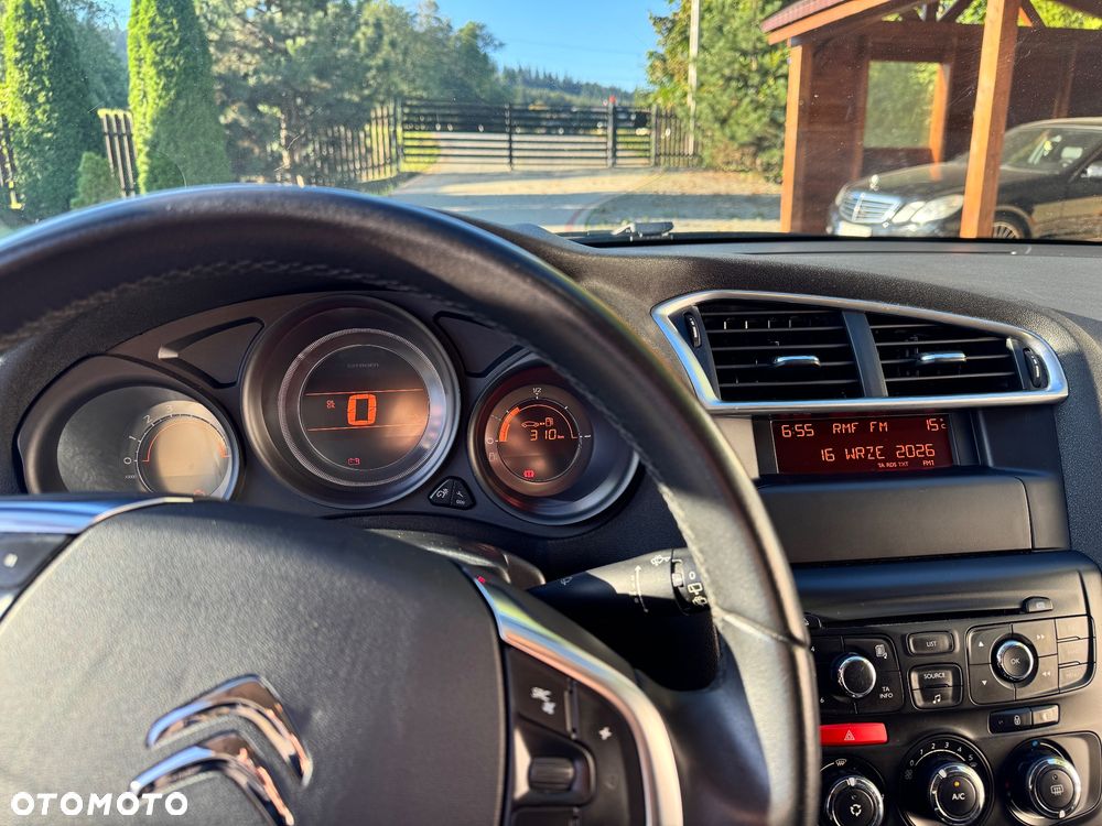 Citroën C4 1.6 VTi Exclusive - 25