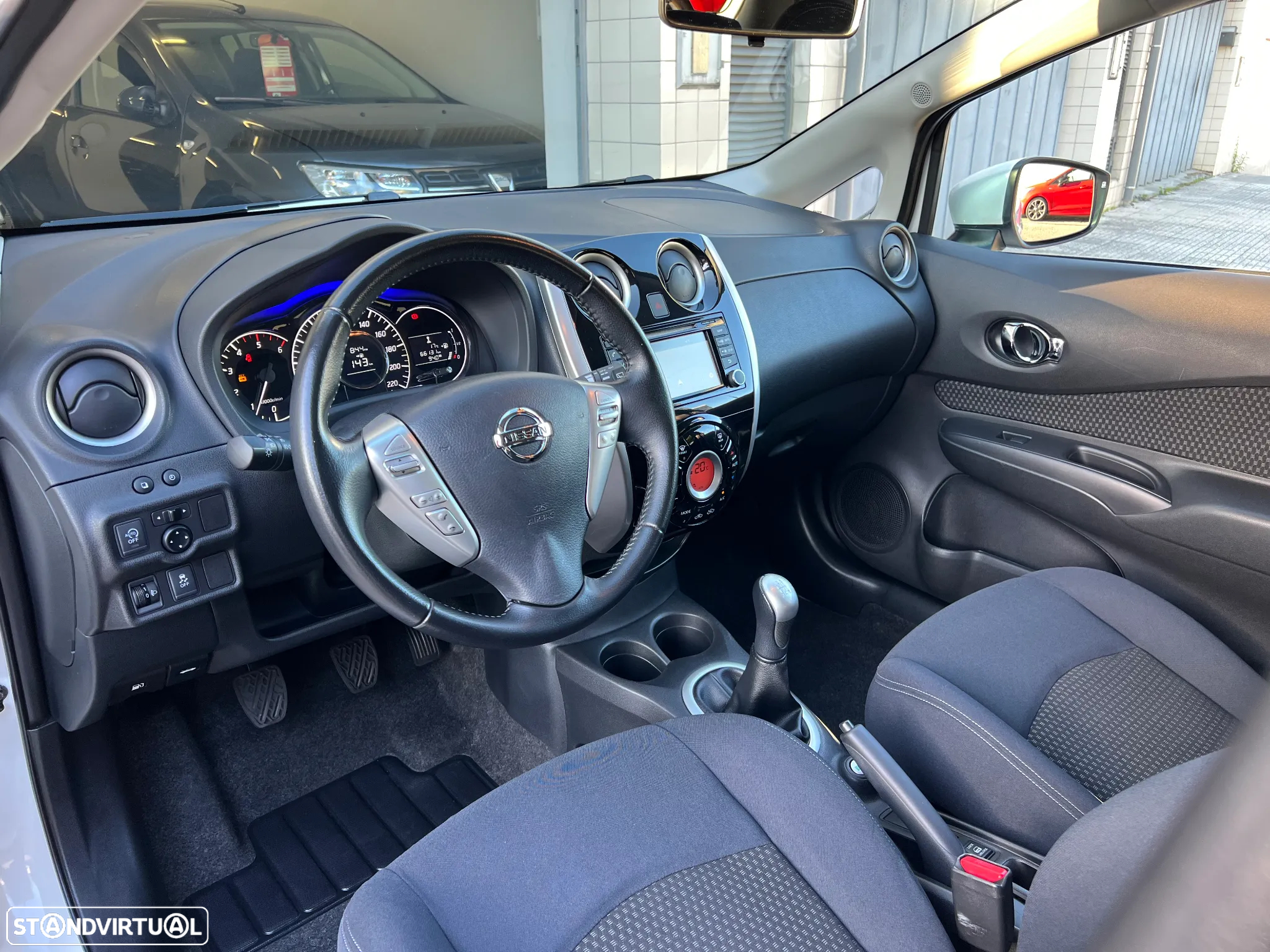 Nissan Note 1.5 dCi Tekna Premium P.Comfort - 8