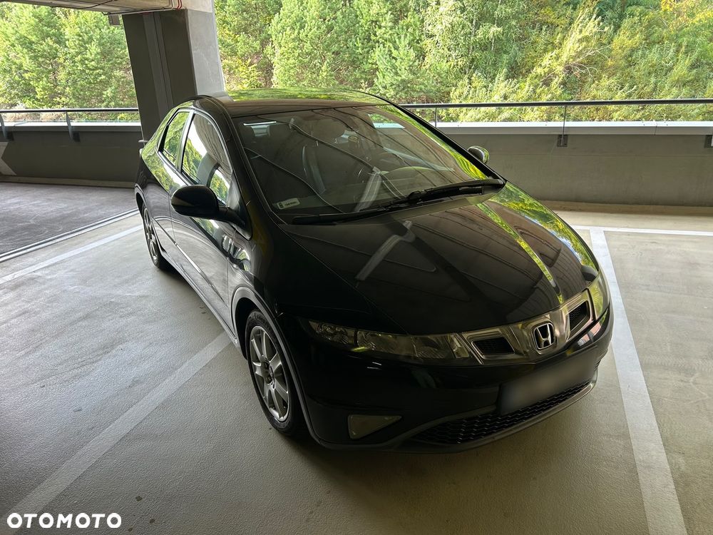 Honda Civic 1.8 Comfort - 3