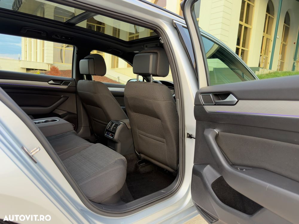 Volkswagen Passat 2.0 TDI SCR DSG Business - 27
