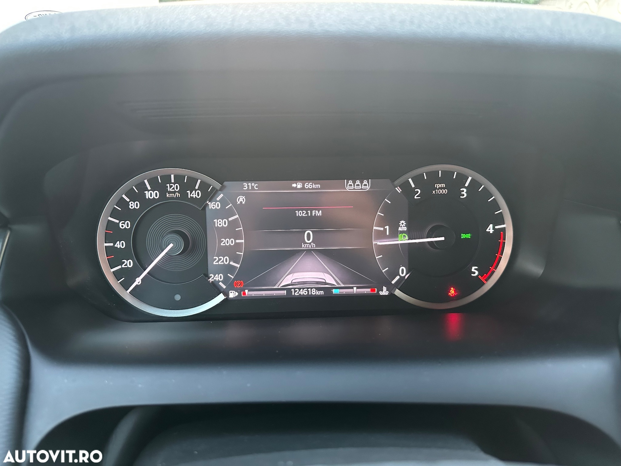 Land Rover Discovery Sport 2.0 l TD4 SE - 11