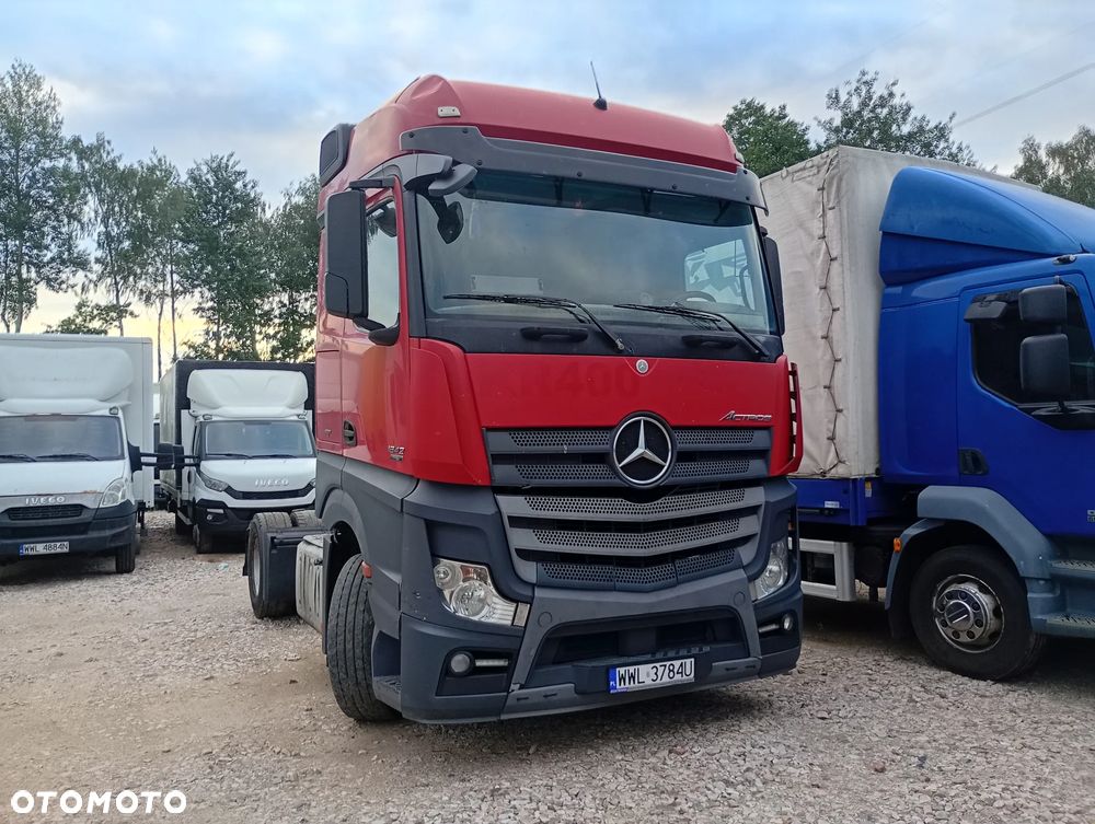 Mercedes-Benz Actros - 2