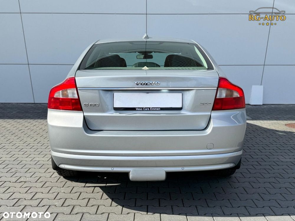 Volvo S80 - 10