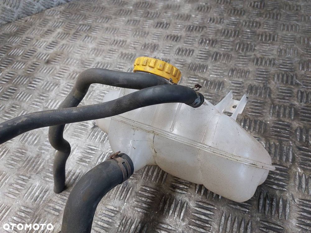ZBIORNICZEK WYRÓWNAWCZY OPEL MERIVA A 1.6 16V - 3