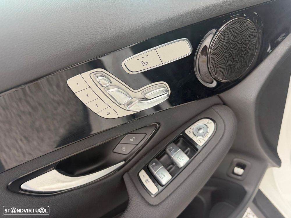 Mercedes-Benz GLC 300 e 4Matic - 16