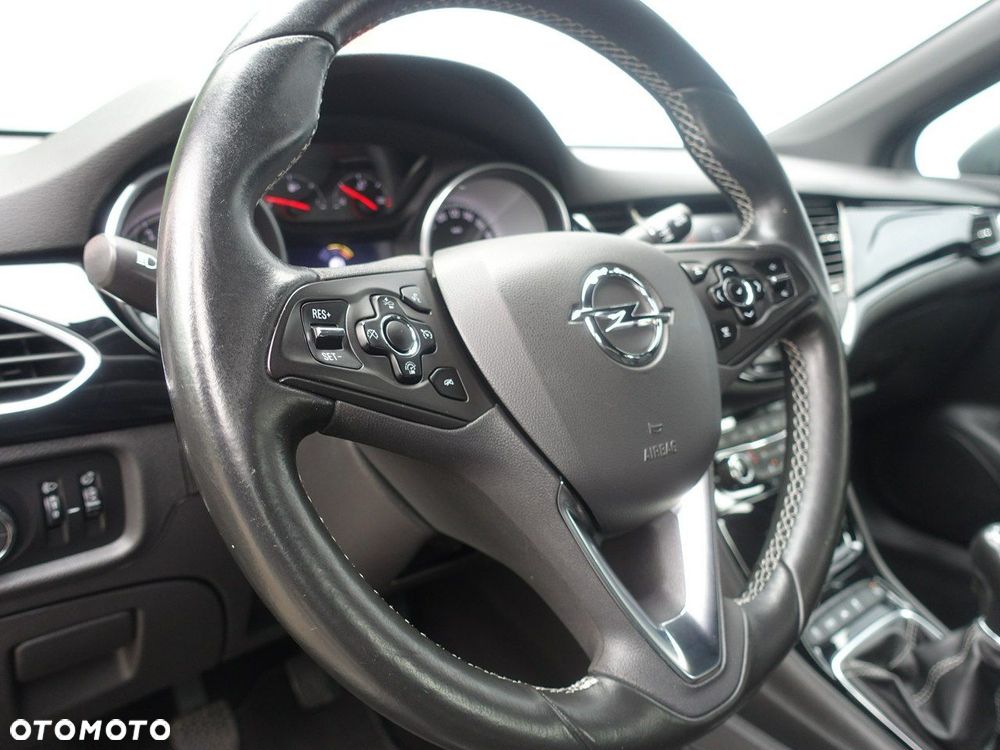 Opel Astra 1.6 BiTurbo D (CDTI) Start/Stop Innovation - 18