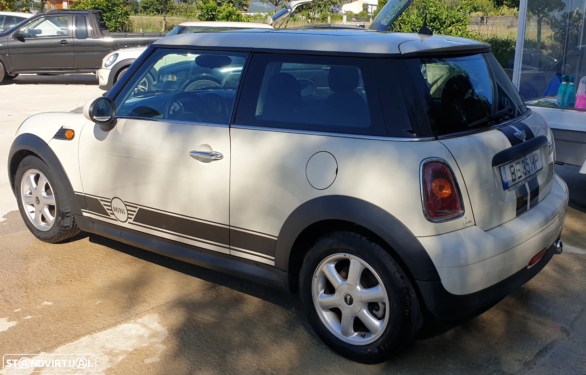 MINI 3 Portas One D - 7
