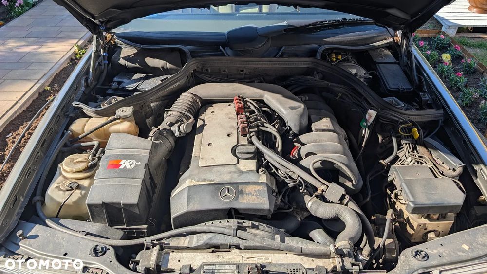 Mercedes-Benz W124 (1984-1993) - 24