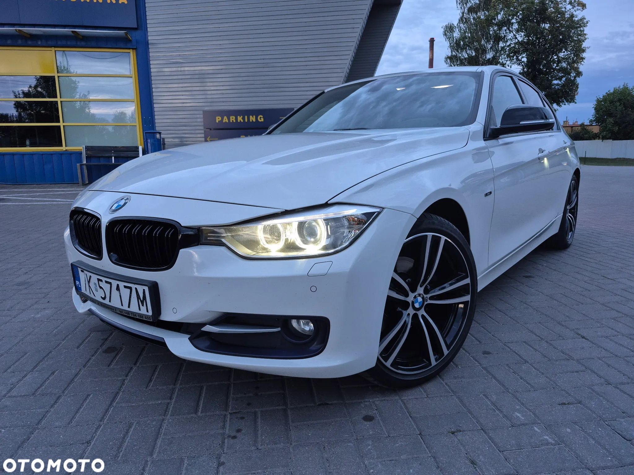 BMW Seria 3 - 1