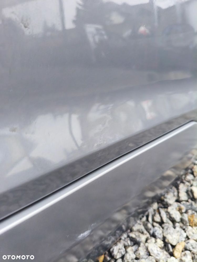 FORD CONNECT MK2 OSOBOWY 13R- DRZWI PRZEDNIE PRAWE POZNAŃ GIEŁDA X - 4