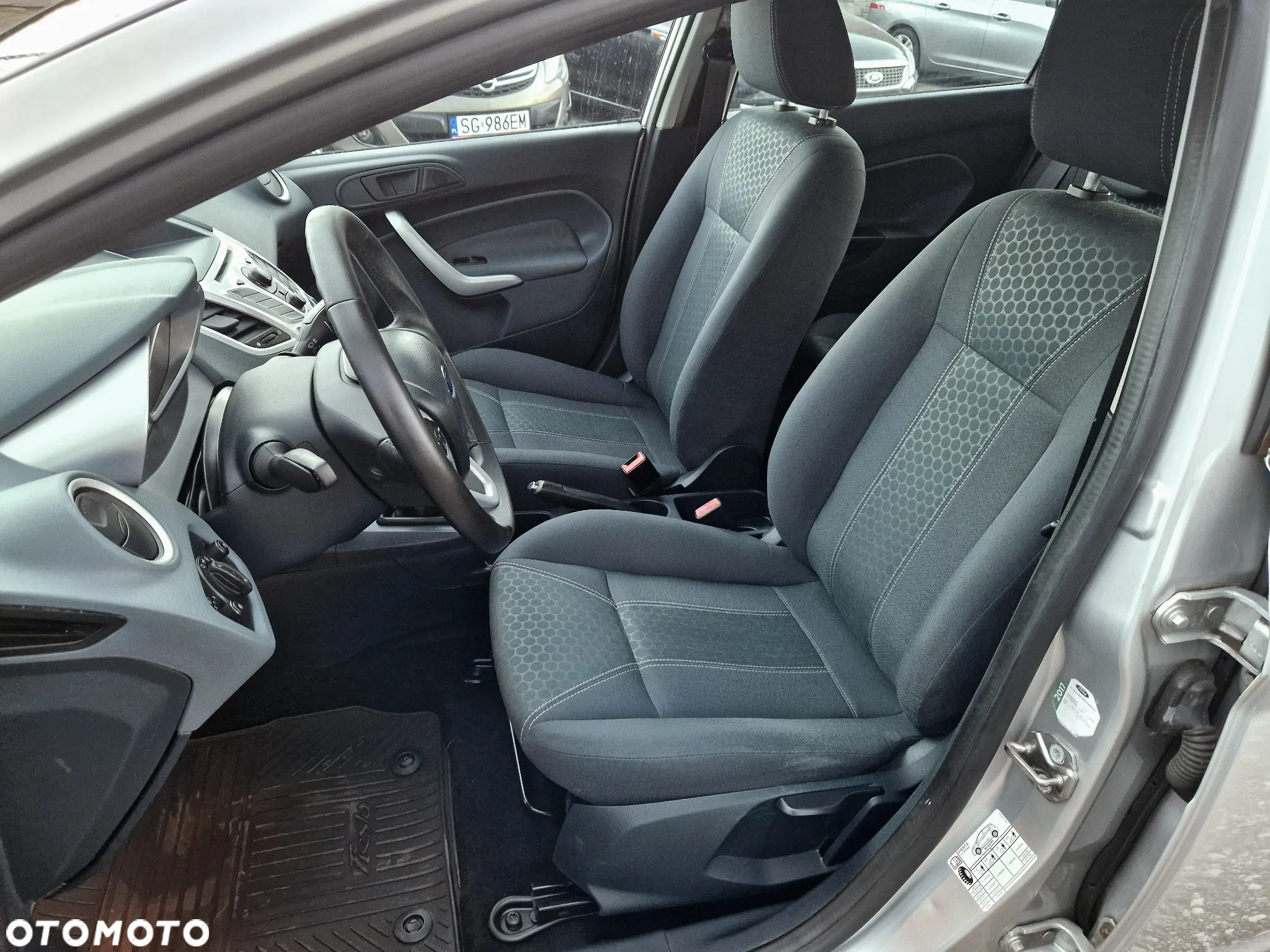 Ford Fiesta 1.4 Titanium - 14