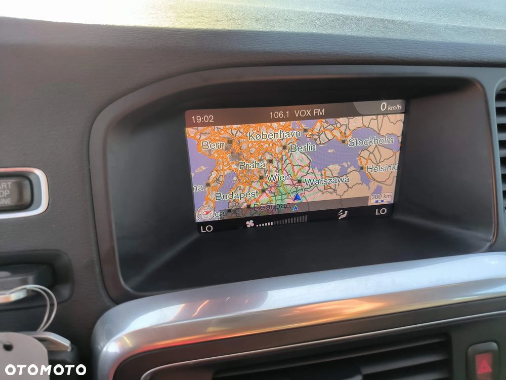 Volvo V60 D2 Drive-E Dynamic Edition (Kinetic) - 9