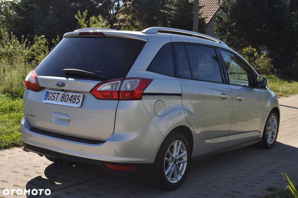 Ford Grand C-MAX - 4