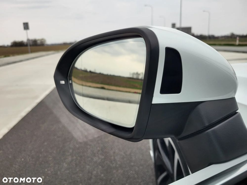 Volkswagen Arteon Shooting Brake 2.0 TDI SCR 4Motion DSG R-Line - 31