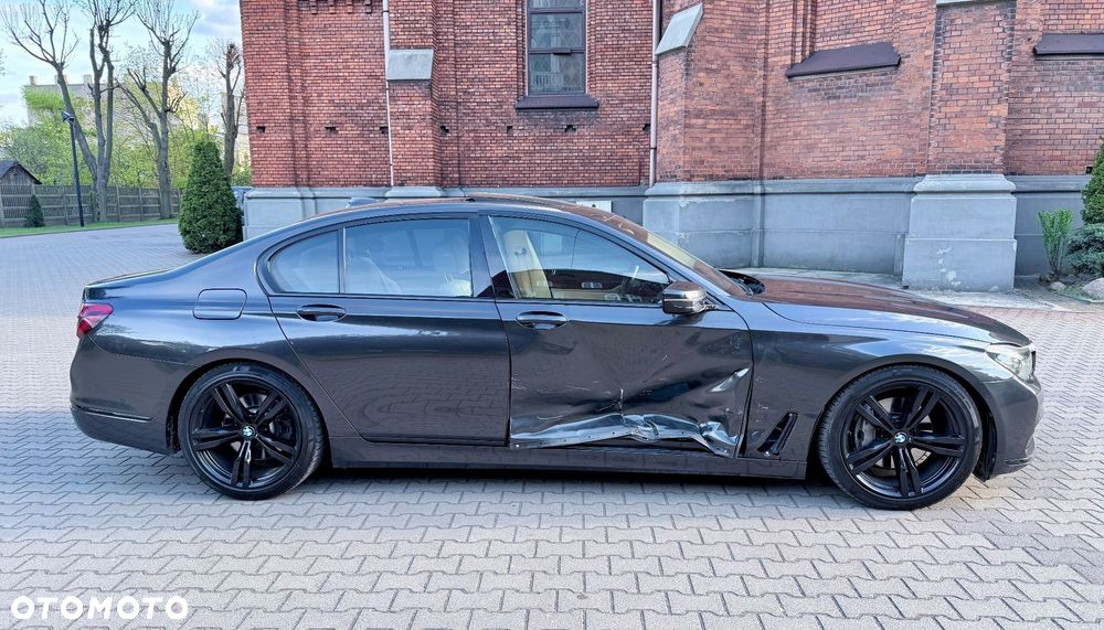BMW Seria 7 730d xDrive - 5
