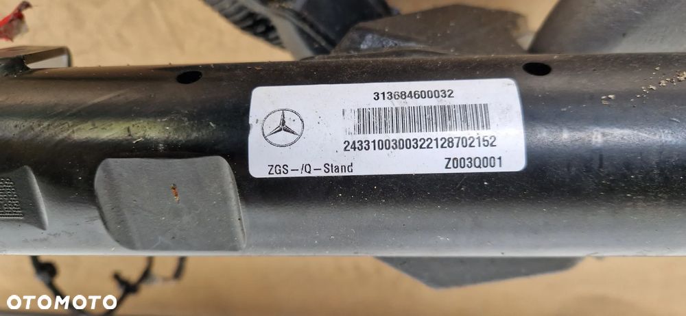 Hak holowniczy elektryczy Mercedes EQA 243 a243 w243 - 4