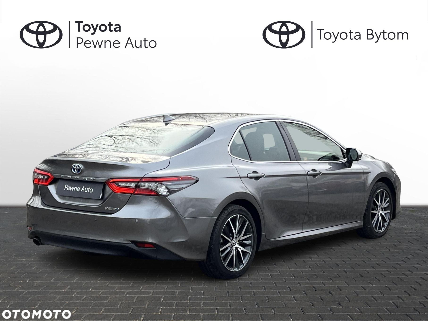 Toyota Camry - 7