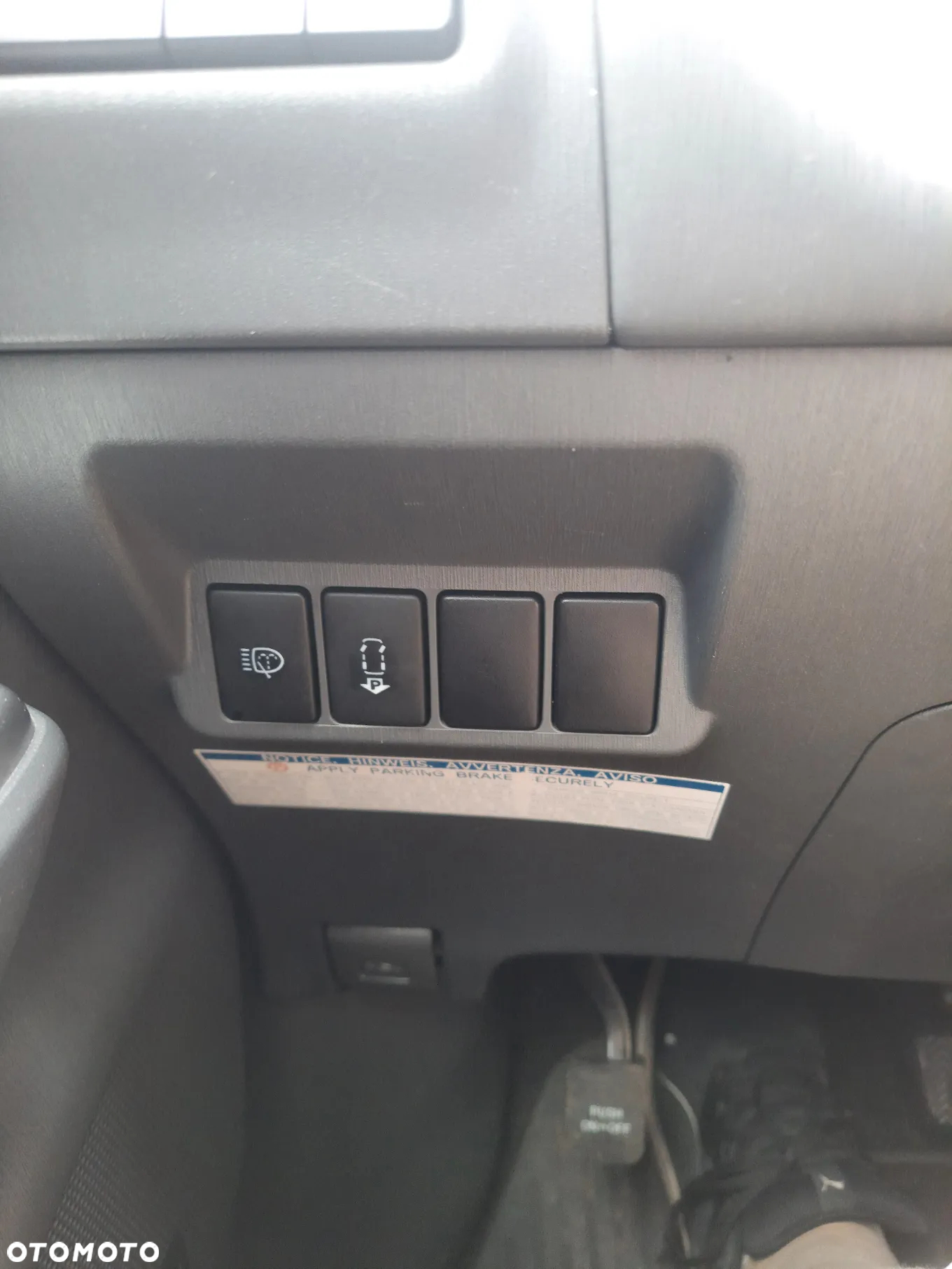 Toyota Prius+ Hybrid 135 Prestige - 23