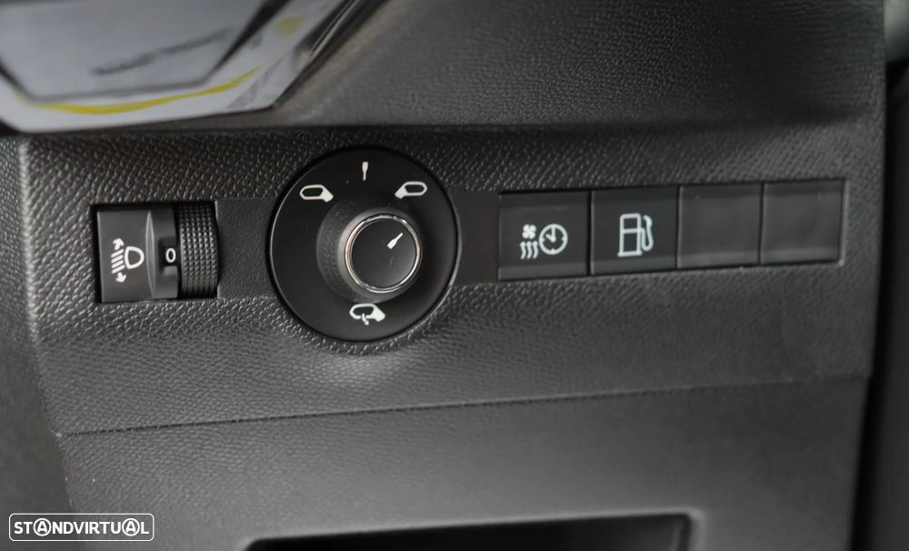 DS DS7 E-Tense Performance Line EAT8 - 41