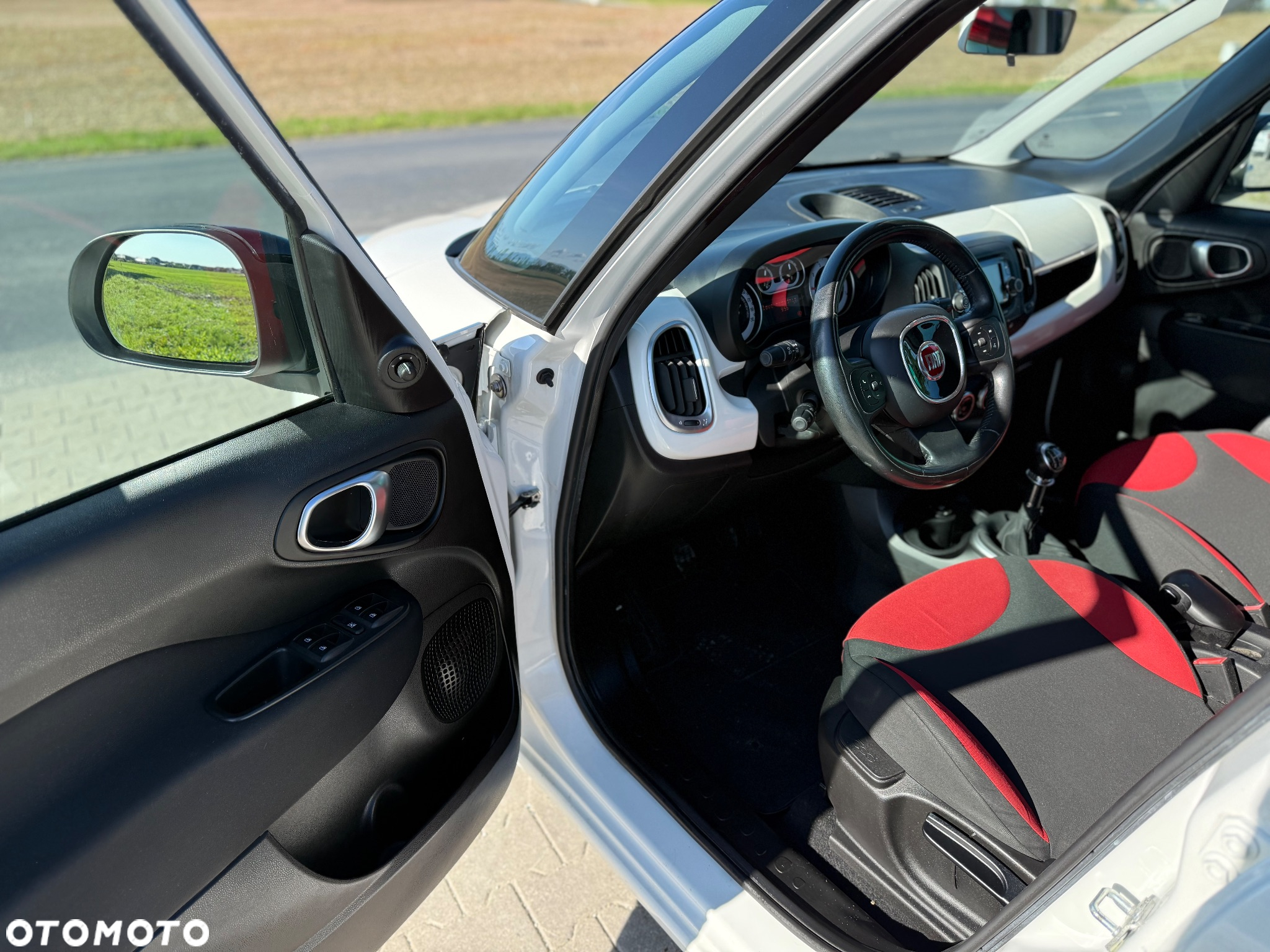 Fiat 500L 1.4 16V (RED) - 15