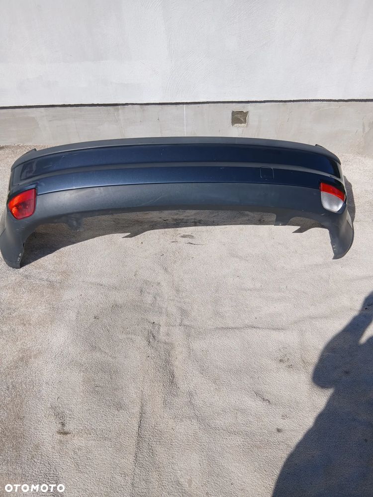 ZDERZAK TYLNY FORD FOCUS MK II HB. KOMPLETNY PRZED LIFT - 1