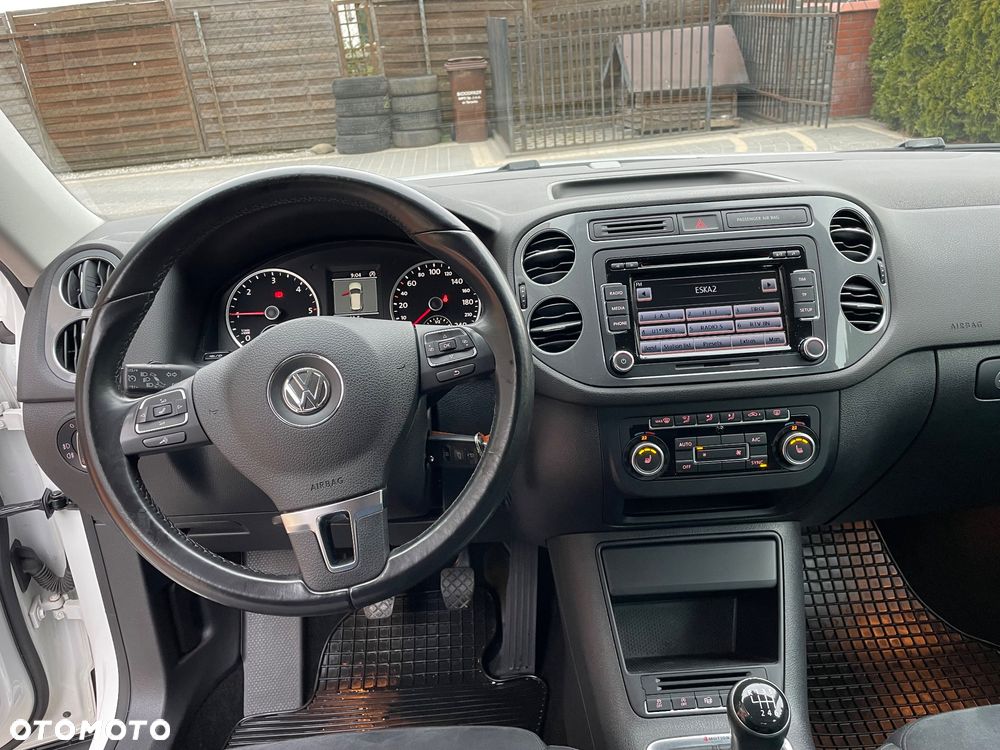 Volkswagen Tiguan 2.0 TDI 4Mot Perfectline R-Style - 16