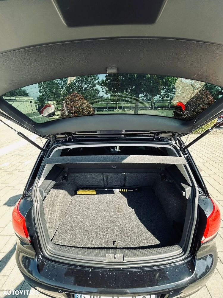 Volkswagen Golf 1.4 TSI Comfortline DSG - 10