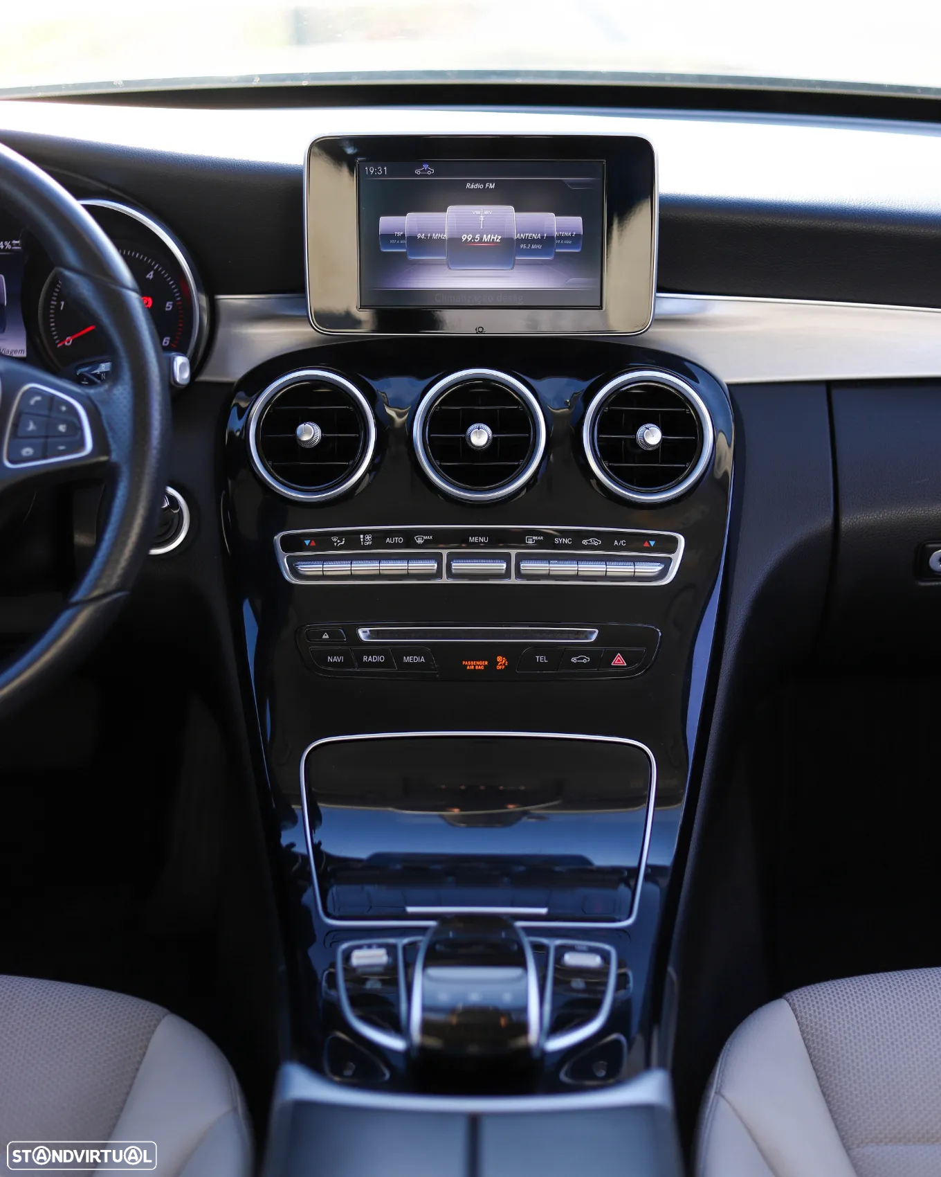 Mercedes-Benz C 300 h Avantgarde - 14