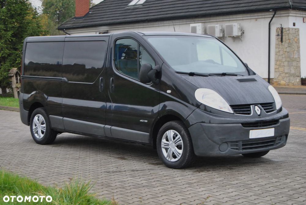 Renault Trafic - 2
