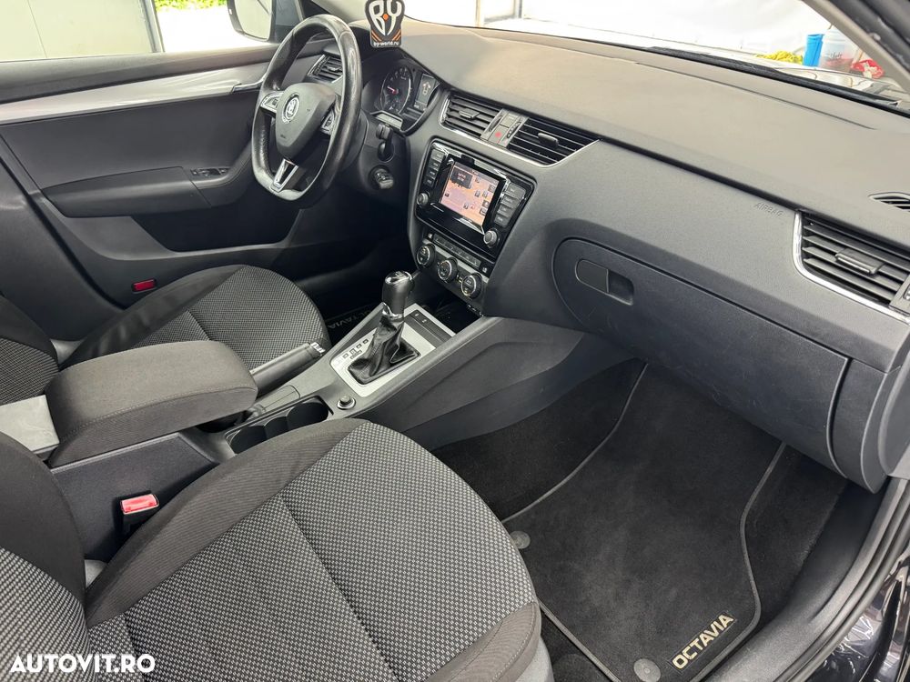 SKODA Octavia 2013 — imagine 5