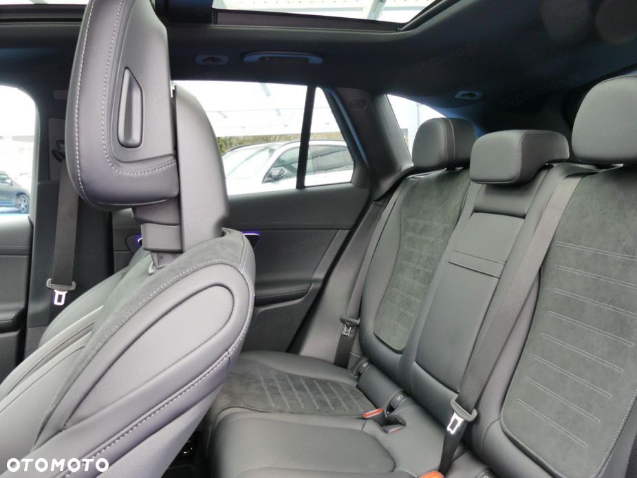 Mercedes-Benz GLC 220 d mHEV 4-Matic AMG Line - 12